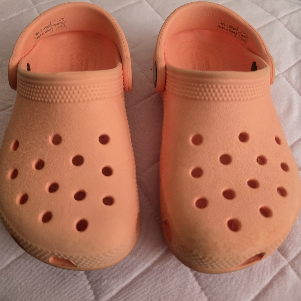 CROCS Orange Water Shoes with Ventilation and Heel Strap